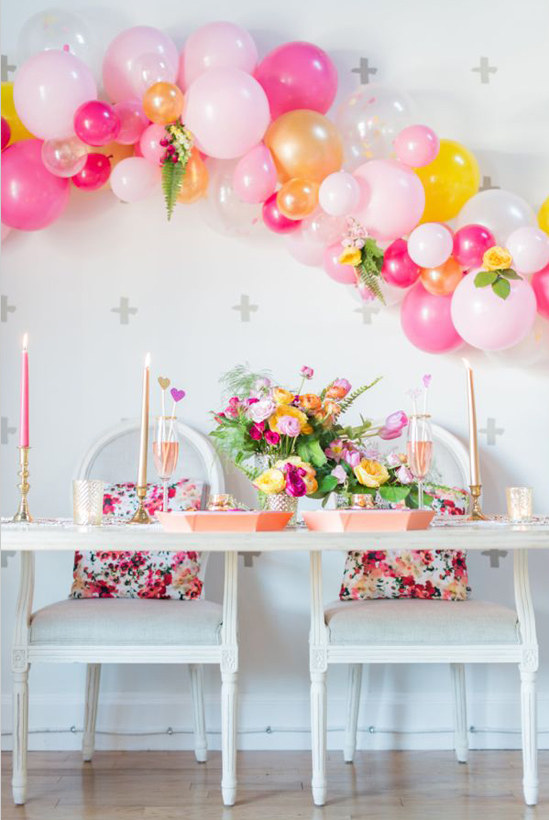 Welcome to the Weekend! Friday Link Love! www.theperfectpalette.com - Colorful Ideas for Weddings + Parties!