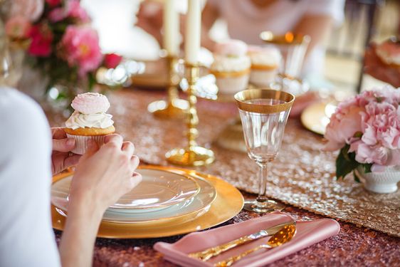 Sex and the City Inspired Bridal Luncheon - www.theperfectpalette.com - Elizabeth Nord Photography, Elizabeth Greve Photography, Petals N' Bloom