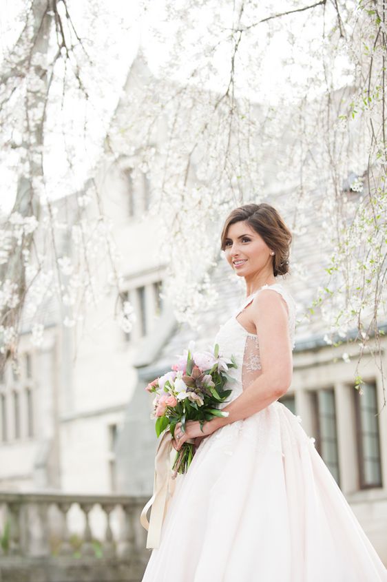 English Manor Styled Wedding in Pennsylvania - www.theperfectpalette.com - Jenni Grace Photography, florals by The Farmer's Daughter, Devoted to You Events, BBG Couture gowns