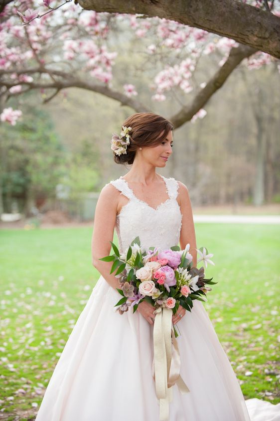 English Manor Styled Wedding in Pennsylvania - www.theperfectpalette.com - Jenni Grace Photography, florals by The Farmer's Daughter, Devoted to You Events, BBG Couture gowns