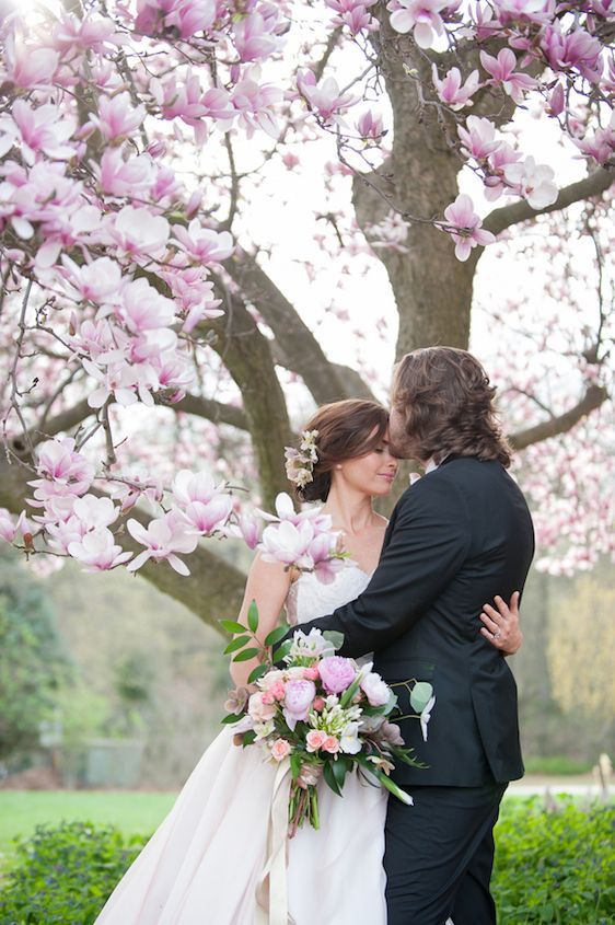 English Manor Styled Wedding in Pennsylvania - www.theperfectpalette.com - Jenni Grace Photography, florals by The Farmer's Daughter, Devoted to You Events, BBG Couture gowns