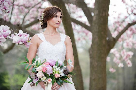 English Manor Styled Wedding in Pennsylvania - www.theperfectpalette.com - Jenni Grace Photography, florals by The Farmer's Daughter, Devoted to You Events, BBG Couture gowns