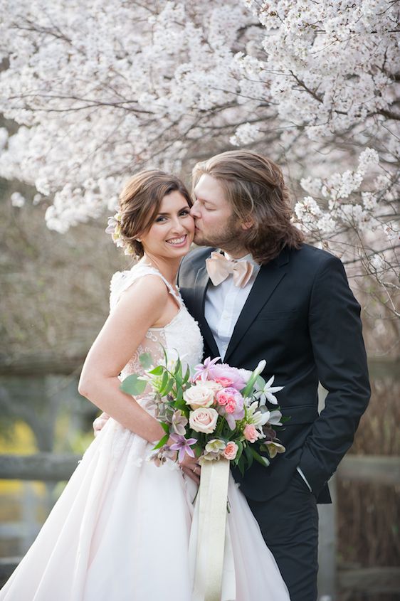 English Manor Styled Wedding in Pennsylvania - www.theperfectpalette.com - Jenni Grace Photography, florals by The Farmer's Daughter, Devoted to You Events, BBG Couture gowns