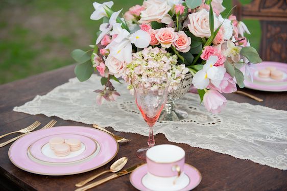 English Manor Styled Wedding in Pennsylvania - www.theperfectpalette.com - Jenni Grace Photography, florals by The Farmer's Daughter, Devoted to You Events, BBG Couture gowns