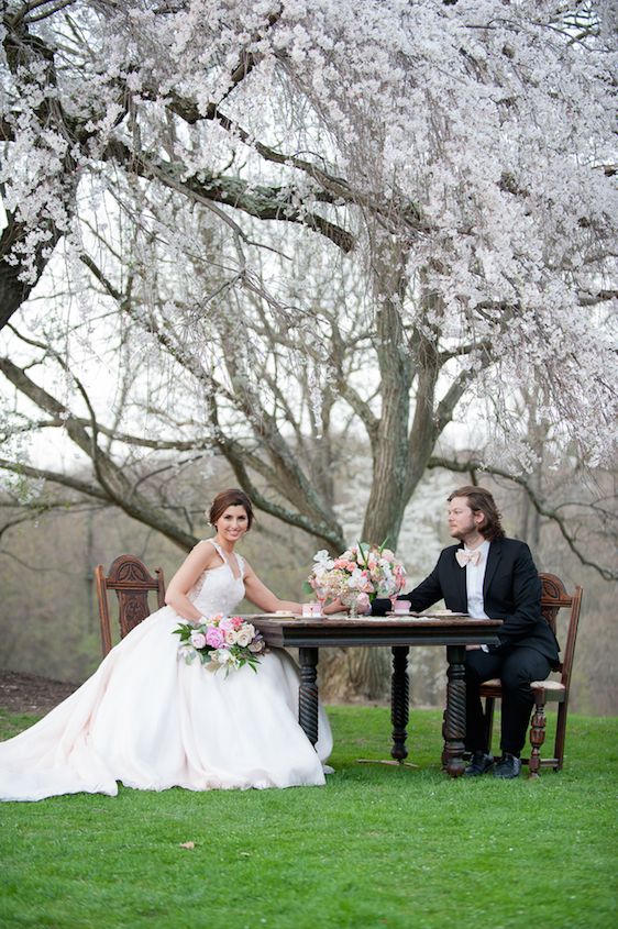 English Manor Styled Wedding in Pennsylvania - www.theperfectpalette.com - Jenni Grace Photography, florals by The Farmer's Daughter, Devoted to You Events, BBG Couture gowns