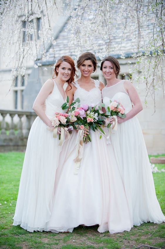 English Manor Styled Wedding in Pennsylvania - www.theperfectpalette.com - Jenni Grace Photography, florals by The Farmer's Daughter, Devoted to You Events, BBG Couture gowns