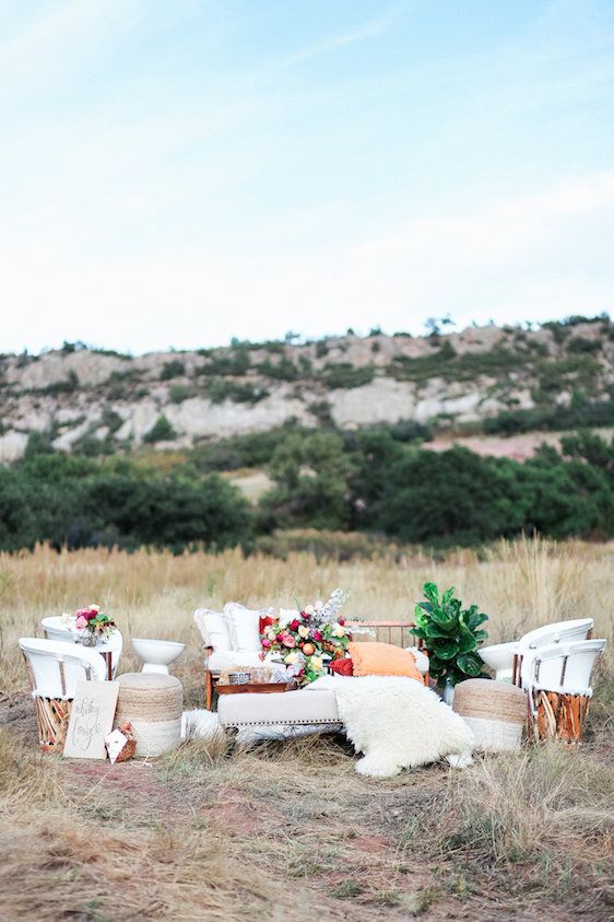  Modern and Textured Colorado Styled Elopement