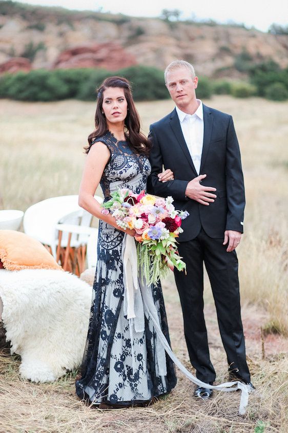  Modern and Textured Colorado Styled Elopement