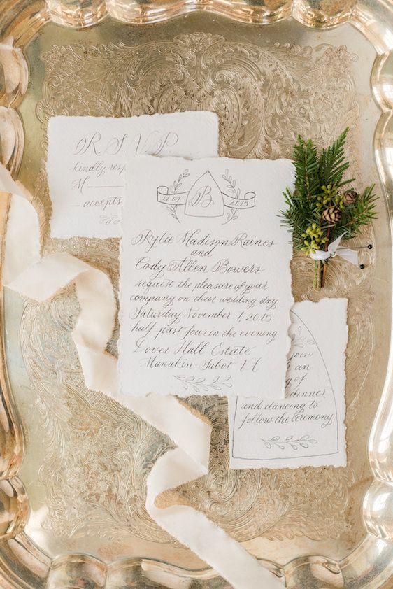  1920s Inspired Green and Gold Wedding Inspiration