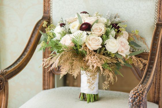  1920s Inspired Green and Gold Wedding Inspiration