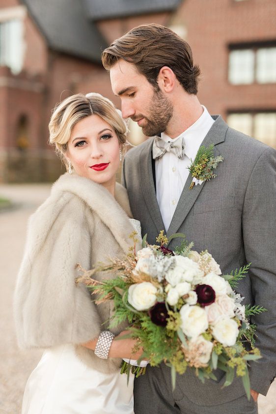  1920s Inspired Green and Gold Wedding Inspiration