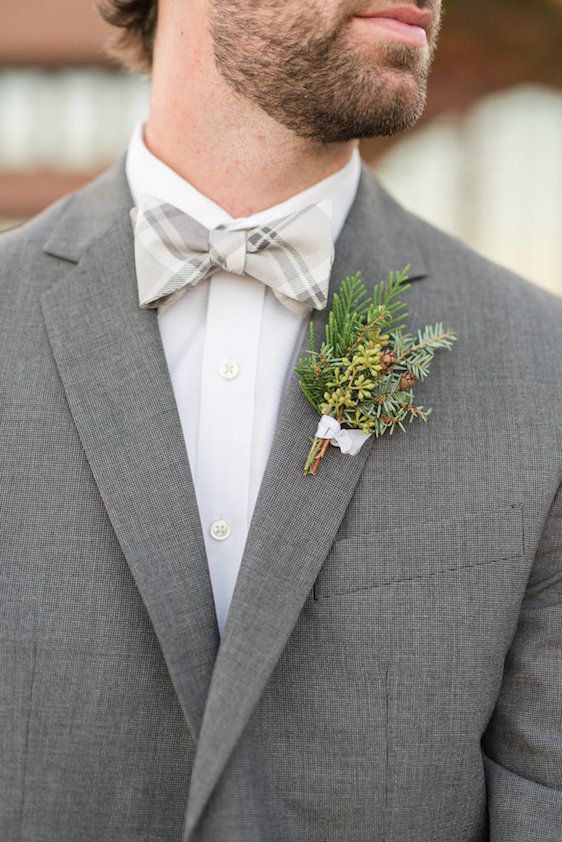  1920s Inspired Green and Gold Wedding Inspiration