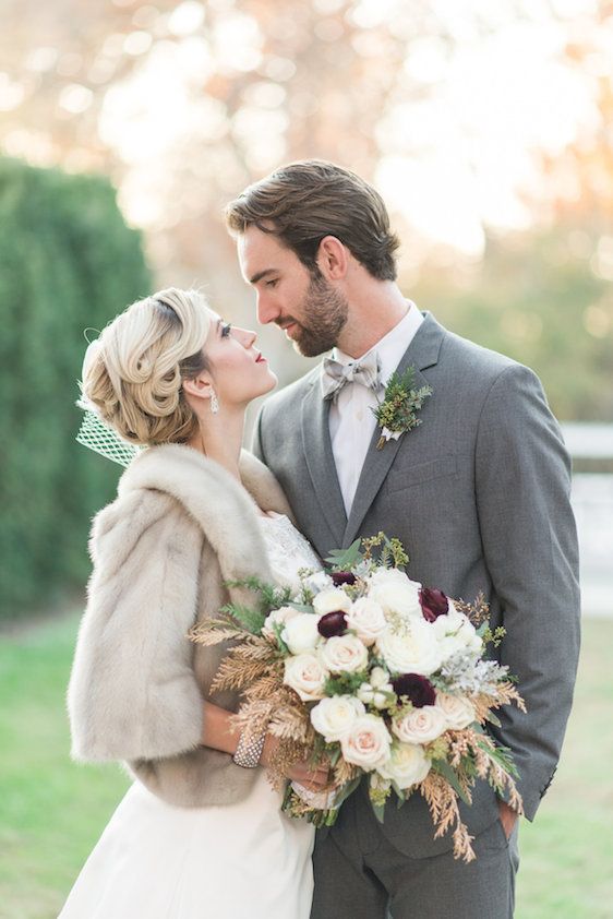  1920s Inspired Green and Gold Wedding Inspiration