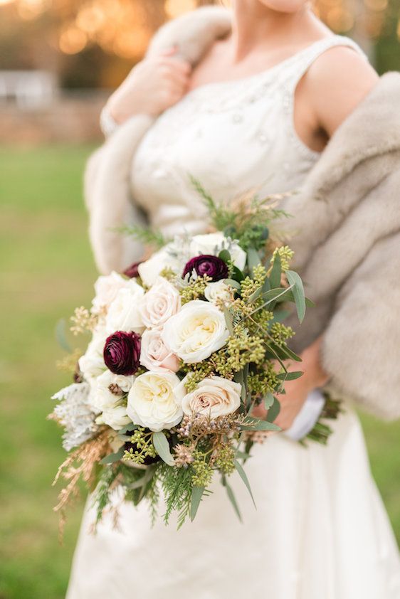  1920s Inspired Green and Gold Wedding Inspiration