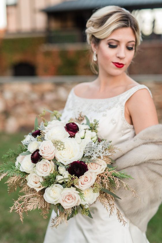  1920s Inspired Green and Gold Wedding Inspiration