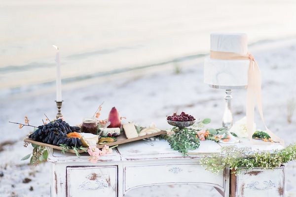  French Infused Coastal Wedding Inspiration