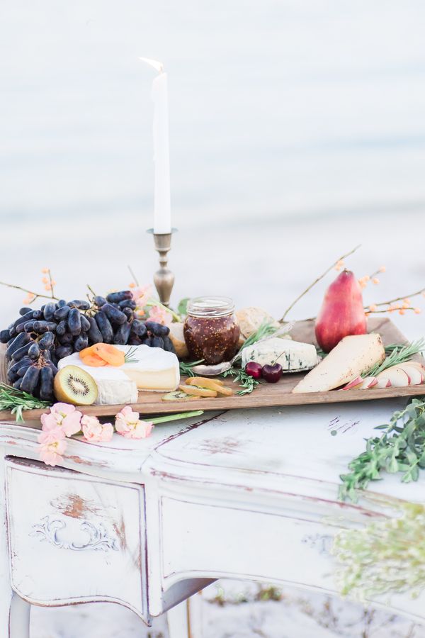  French Infused Coastal Wedding Inspiration