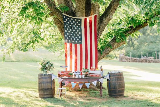  A 4th of July Picnic with Purpose, Shauna Veasey Photography, Concept by Conscious American, Design & Styling by J.Elliot Style, Wildcraft Flowers