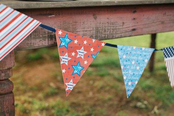  A 4th of July Picnic with Purpose, Shauna Veasey Photography, Concept by Conscious American, Design & Styling by J.Elliot Style, Wildcraft Flowers