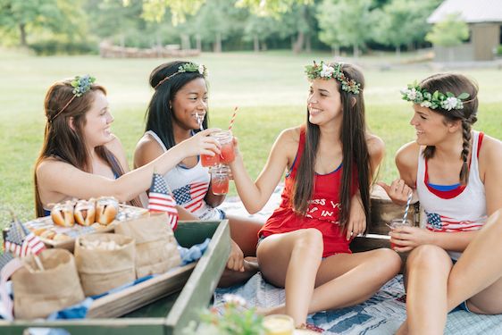  A 4th of July Picnic with Purpose, Shauna Veasey Photography, Concept by Conscious American, Design & Styling by J.Elliot Style, Wildcraft Flowers