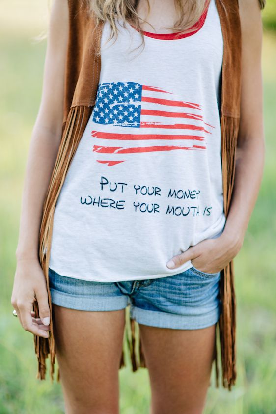  A 4th of July Picnic with Purpose, Shauna Veasey Photography, Concept by Conscious American, Design & Styling by J.Elliot Style, Wildcraft Flowers