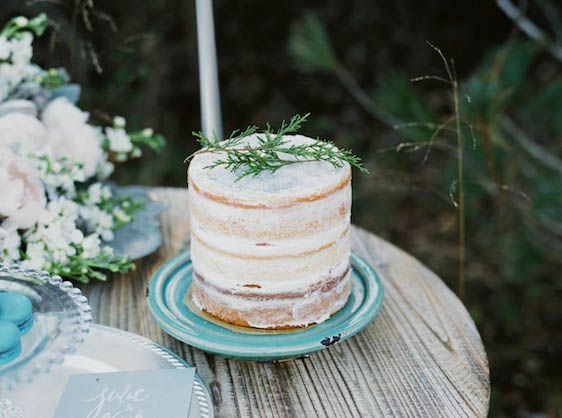  Icy Winter Blues: A Styled Bridal Session, Brianne Photography, He Loves Me Flowers