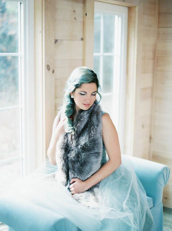  Icy Winter Blues: A Styled Bridal Session, Brianne Photography, He Loves Me Flowers