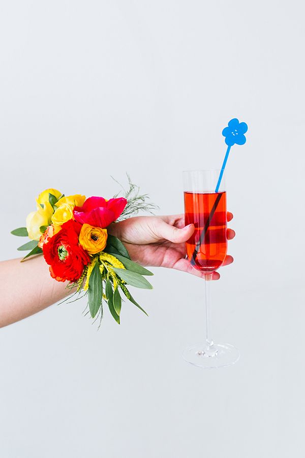 Fun and Modern Pop Art Wedding Inspiration 