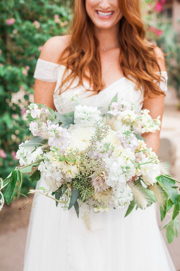  Dainty European Wedding Inspiration in the Desert