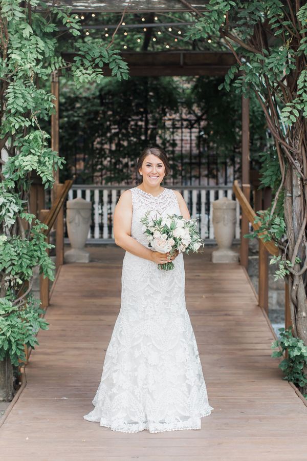  Katie and Mike's Antique Store Wedding with Urban Vibes