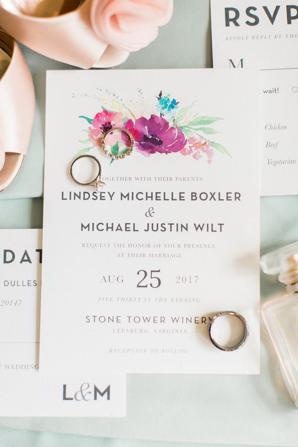  Lindsey and Michael's Bright and Airy Virginia Wedding