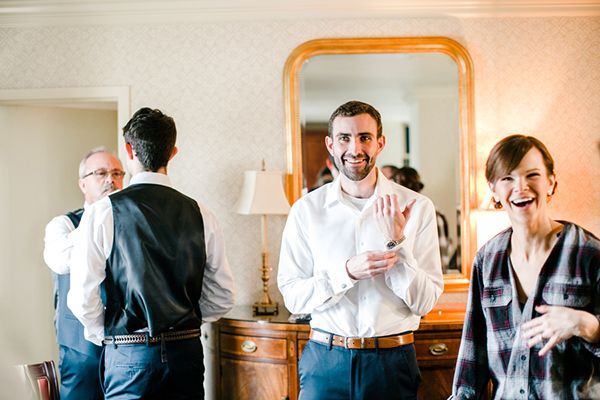  Walking in a Winter Wedding Wonderland in Virginia