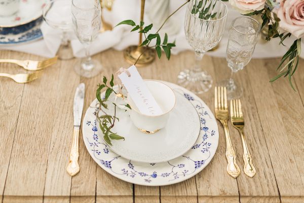  Dusty Blue French Country Wedding Inspo