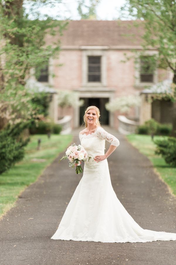  Dusty Blue French Country Wedding Inspo