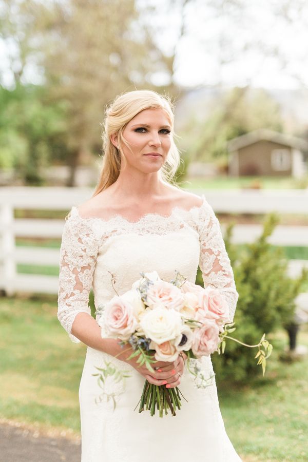  Dusty Blue French Country Wedding Inspo