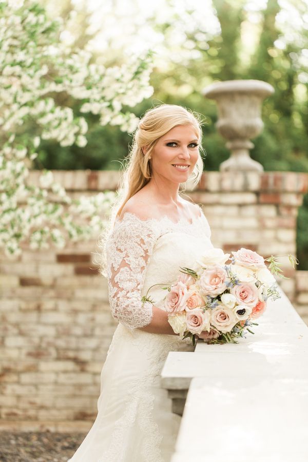  Dusty Blue French Country Wedding Inspo