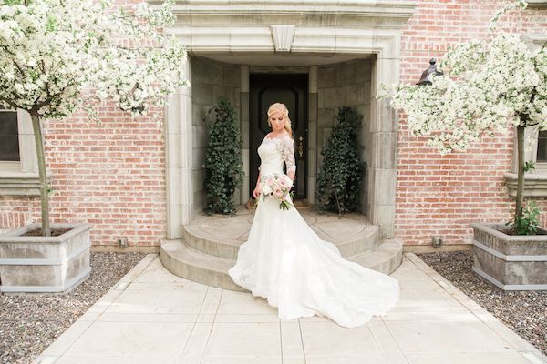  Dusty Blue French Country Wedding Inspo