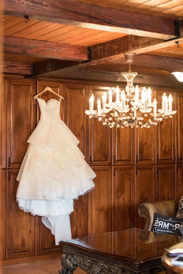  Elegant and Whimsical Barn Wedding in Colorado