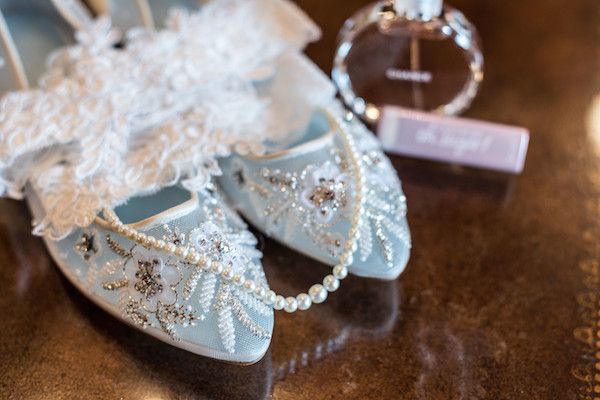  Elegant and Whimsical Barn Wedding in Colorado