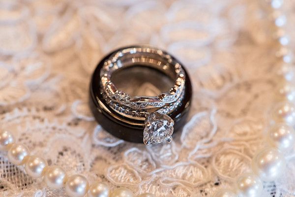  Elegant and Whimsical Barn Wedding in Colorado