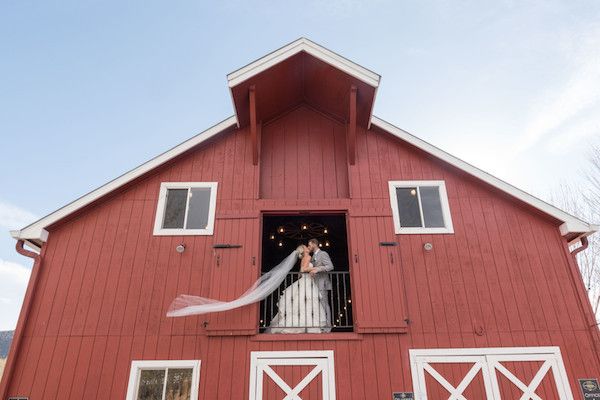  Elegant and Whimsical Barn Wedding in Colorado