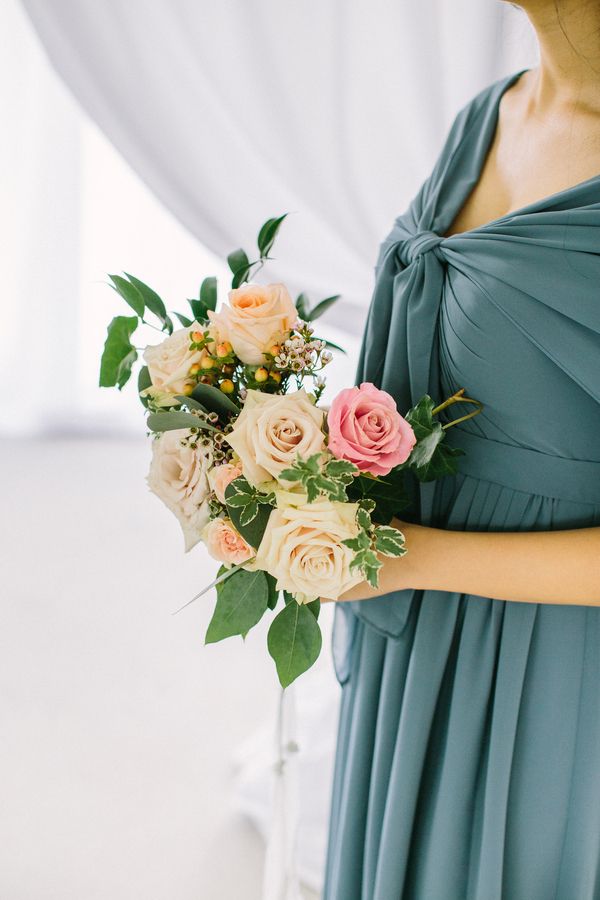 Modern Romantic Wedding Inspo Dressed in Sweet Blues