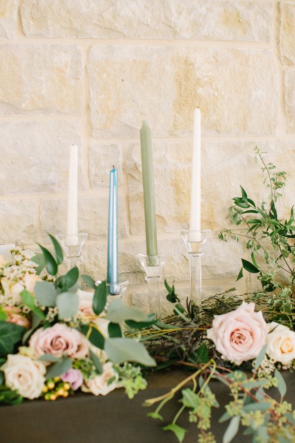 Modern Romantic Wedding Inspo Dressed in Sweet Blues