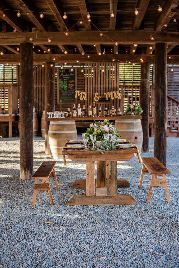 A Rural Irish-Style Wedding with Emerald and Gold