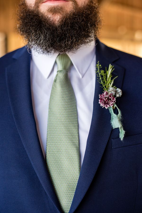 A Rural Irish-Style Wedding with Emerald and Gold