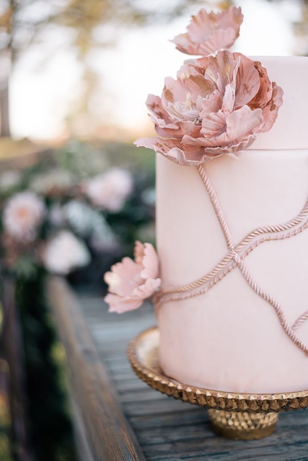  Romantic Victorian Wedding Inspiration in Shades of Pink