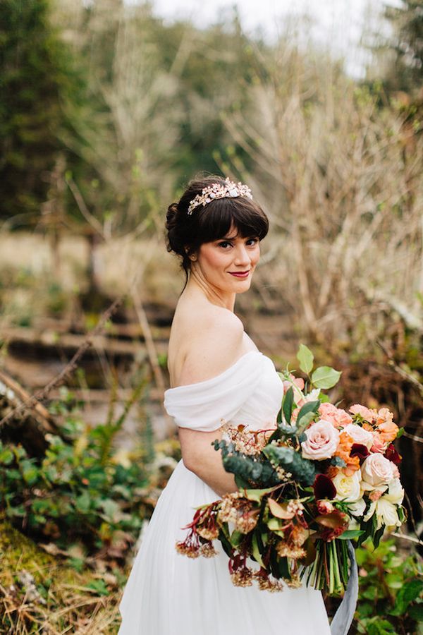 Ethereal Bridal Session Inspo in the Forest