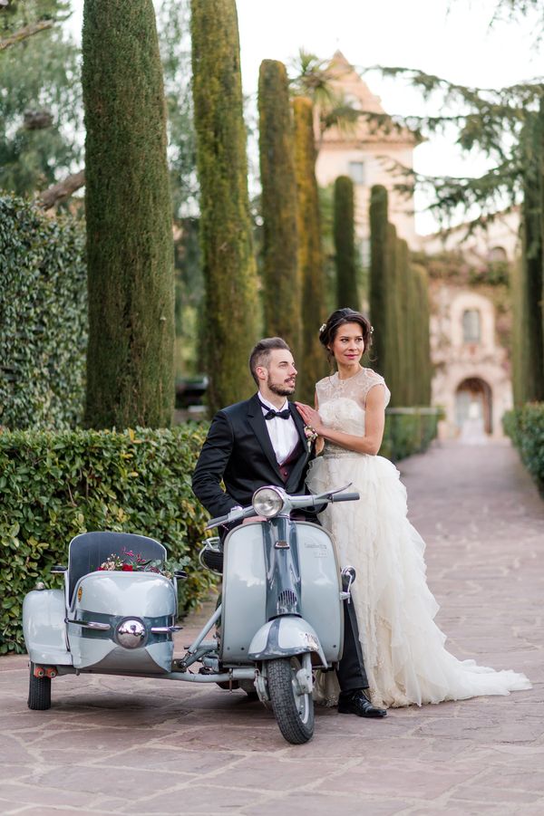 Dreamy Reds and Spanish Romance Wedding Inspiration