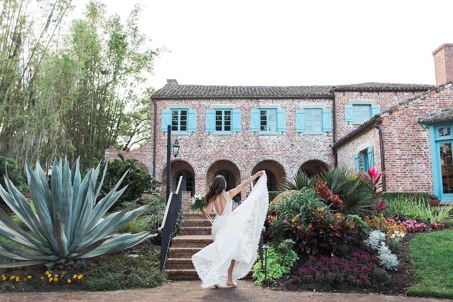 Old World Wedding Inspiration at a Dreamy Estate