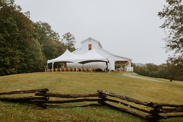  A North Georgia Wedding with Proteas and Plenty of Venezuelan Flair